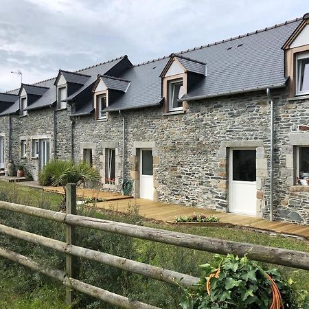 Le Bout Du Monde Bed & Breakfast Bricqueville-sur-Mer Exterior photo